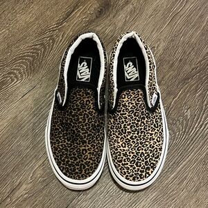 Vans slip on leopard cheetah print size 2 youth